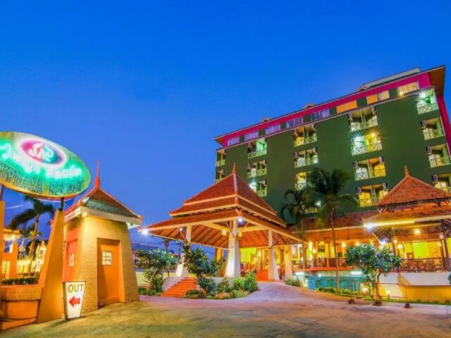 Phuphaya Resort photo 0