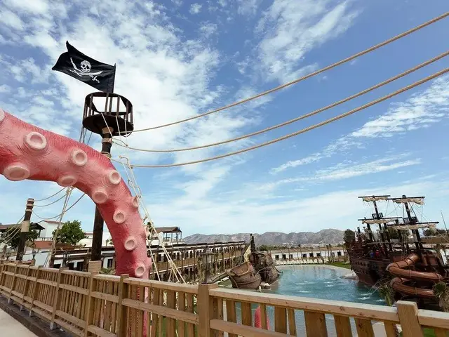 Magic Pirates Island Resort photo 3