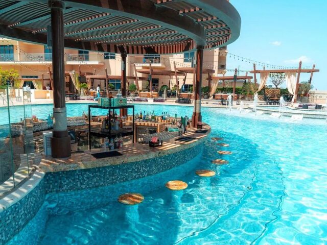 Hilton Doha The Pearl photo 2