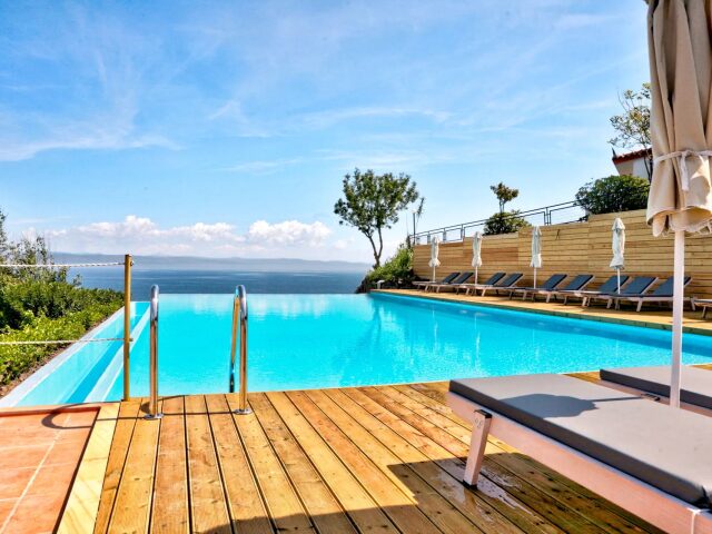 Antigon by Belvedere photo 2