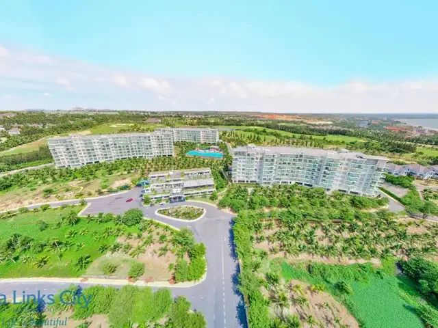 Ocean Vista photo 1