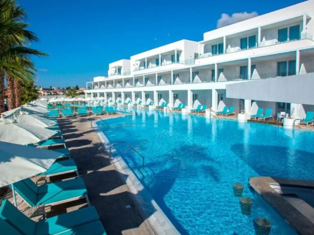 Aliathon Resort photo 1