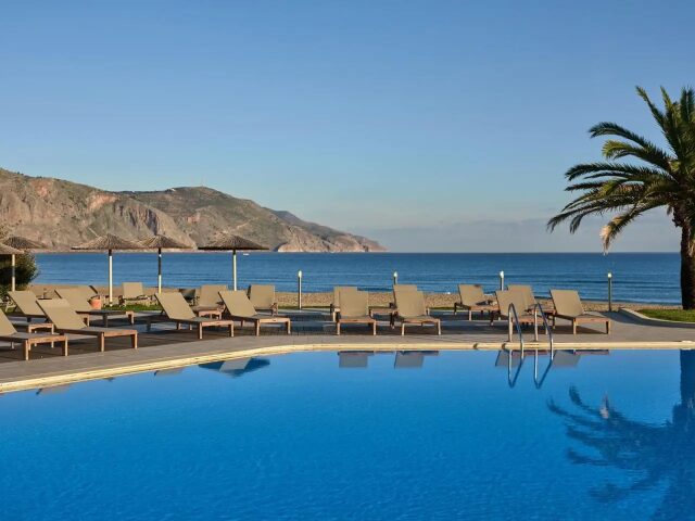 Pilot Beach Resort photo 3