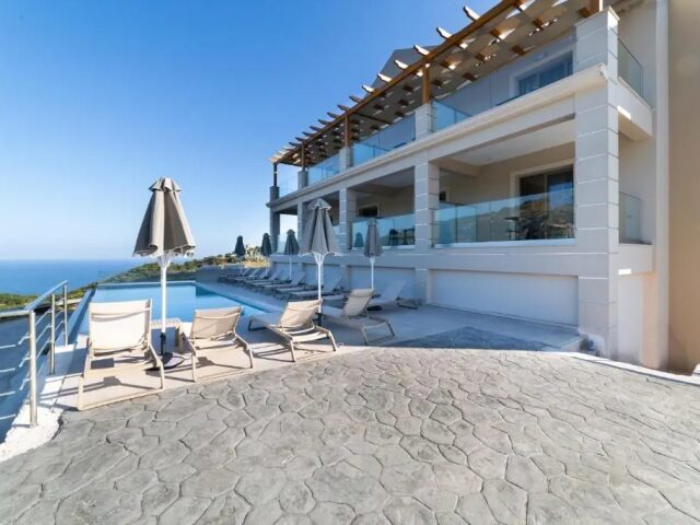 Sky View Suites photo 3