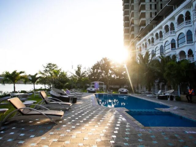 CityBlue Creekside Hotel & Suites photo 1