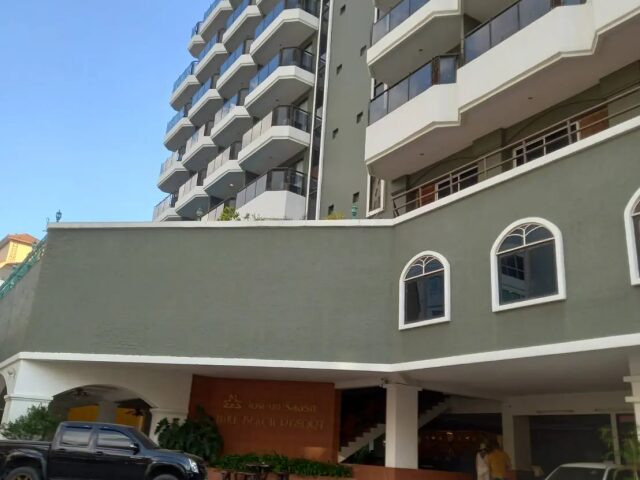 Mike Beach Resort