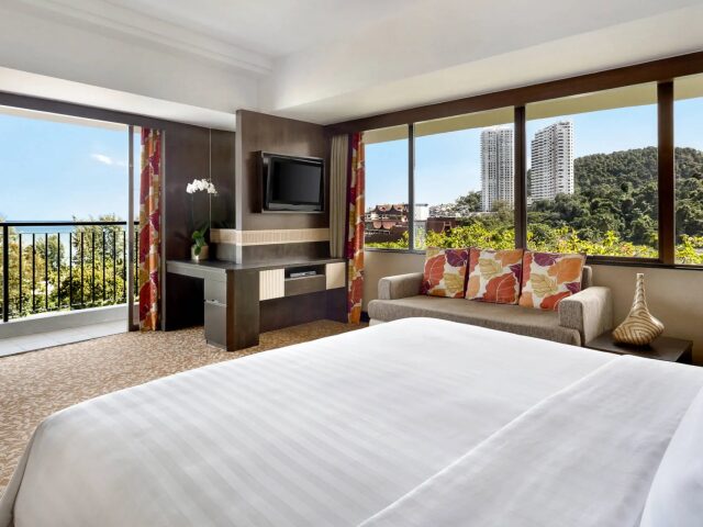 Shangri-La Golden Sand photo 3