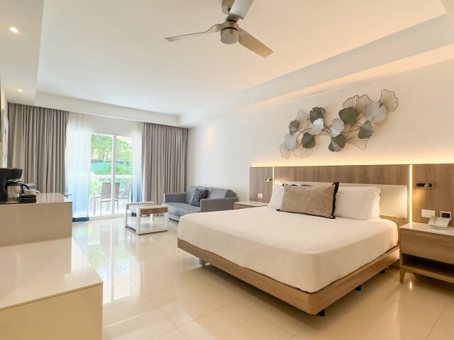 Hideaway At Royalton Punta Cana photo 2