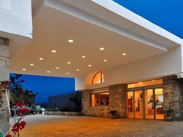 Istron Bay photo 0