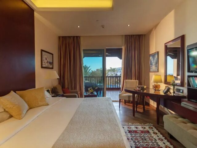 Royal Savoy photo 3