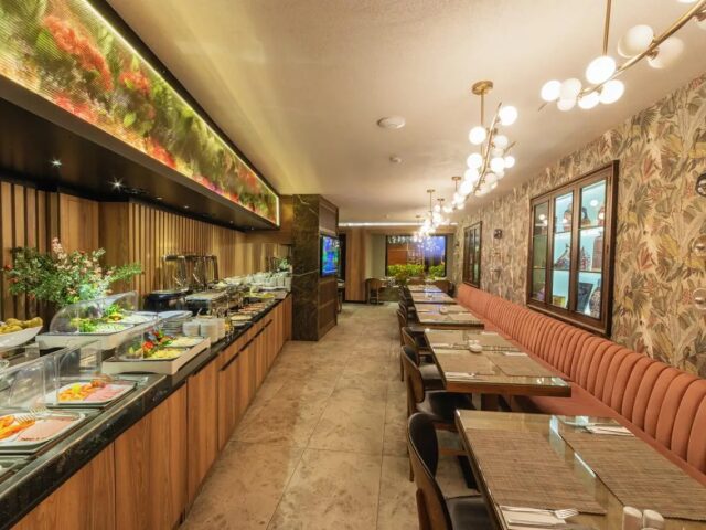 Ayramin Deluxe Hotel photo 2