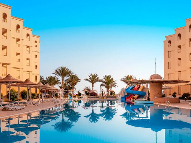 AMC Royal Hotel & Spa photo 0