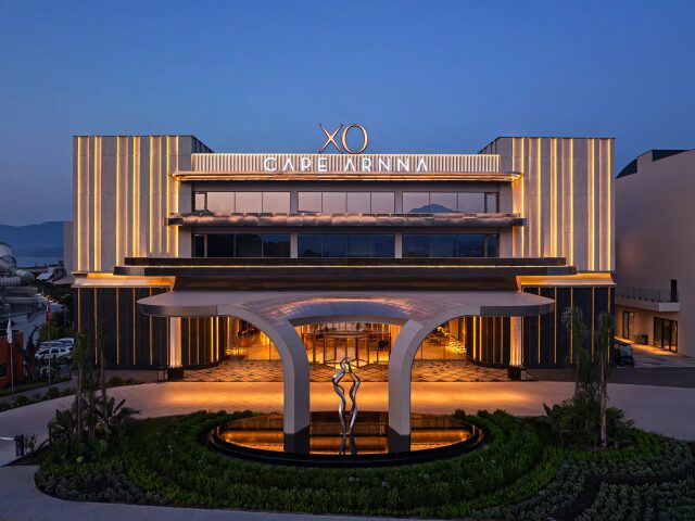 XO Cape Arnna