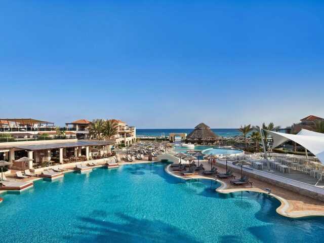 Atlantica Caldera Palace Resort & Spa