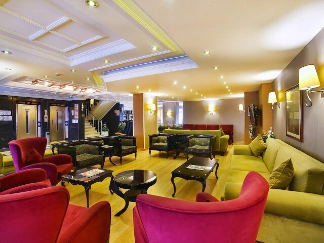Grand Emin photo 2