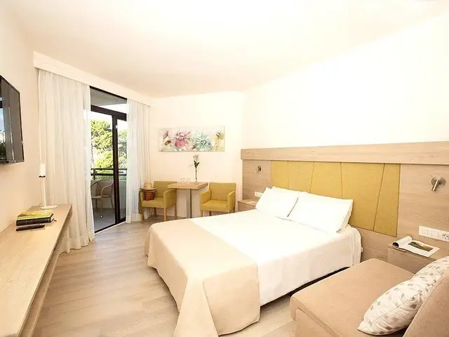 Sabina Playa photo 0