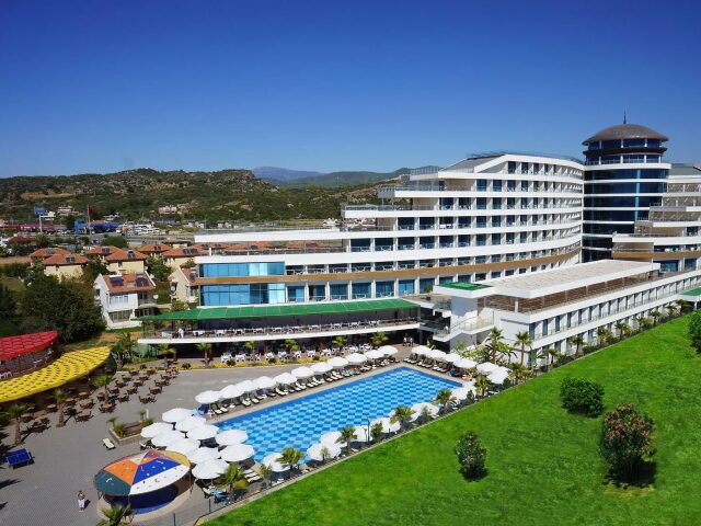 Raymar Resort & Aqua photo 1