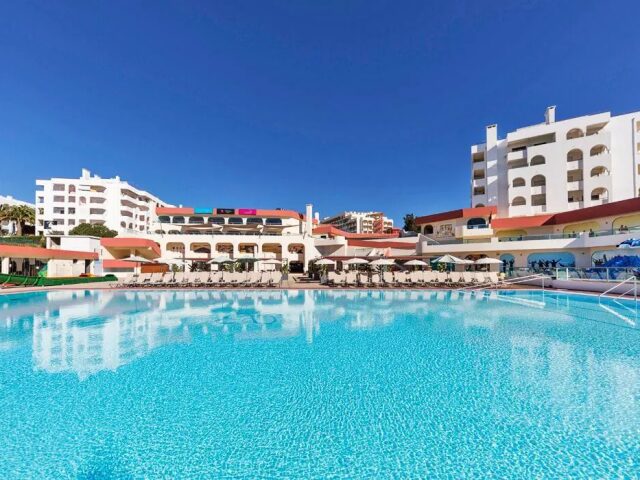 Ukino Palmeiras Village Family Resort