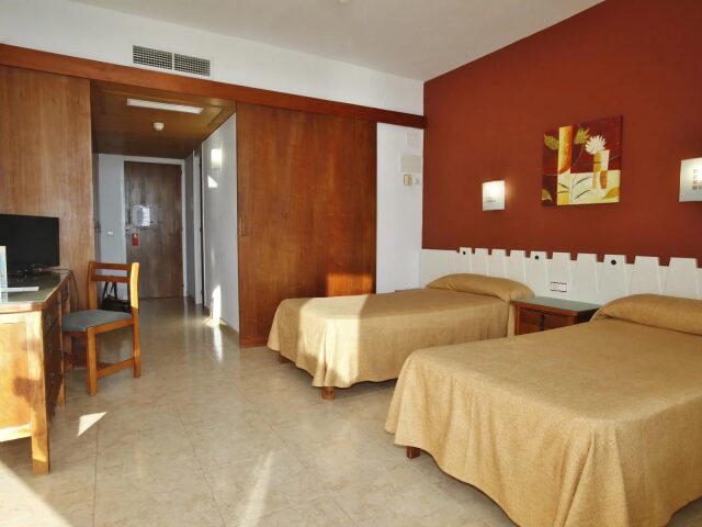 Arenal photo 3