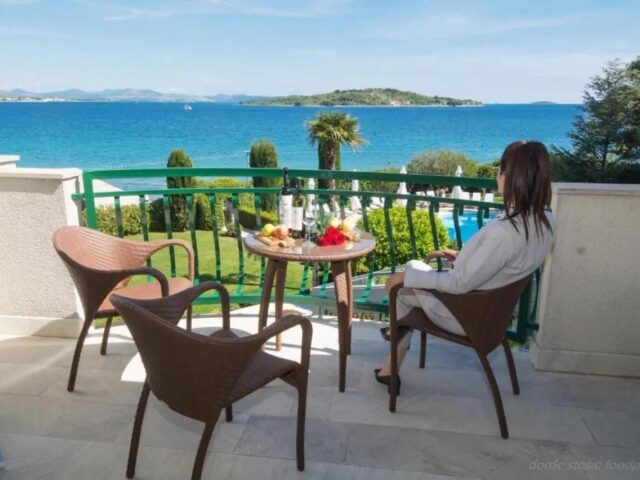 Radin photo 0