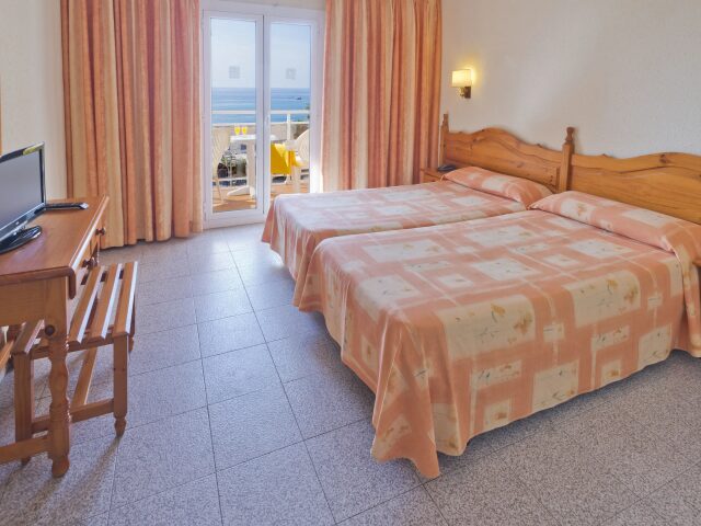 Sorra Daurada Splash photo 3