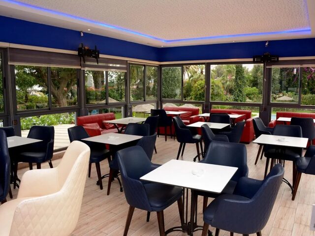 Oasis Hotel & Spa photo 1