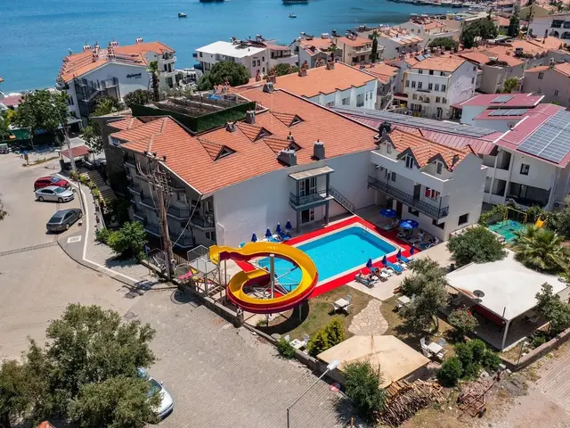 Zeus Turunc Hotel photo 0