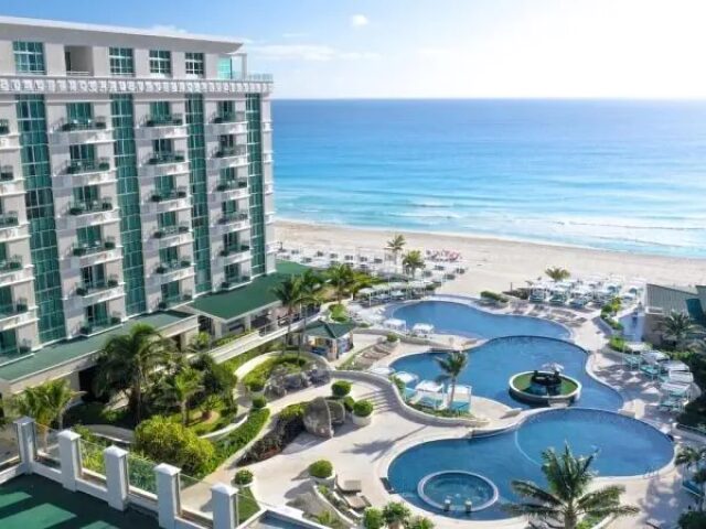 Sandos Cancun Luxury Resort