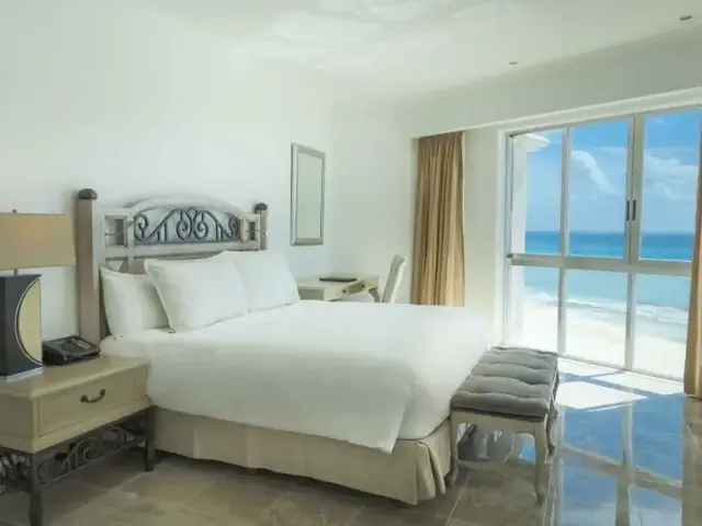 Sandos Cancun Luxury Resort photo 1
