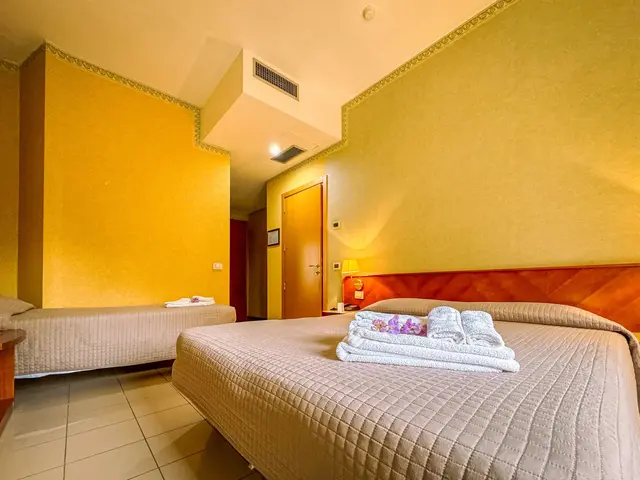 Remin Plaza photo 2