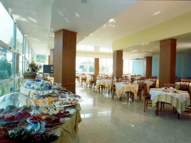 Remin Plaza photo 3
