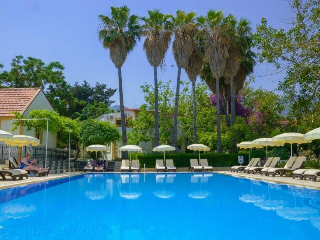 Riverside Garden Resort photo 3