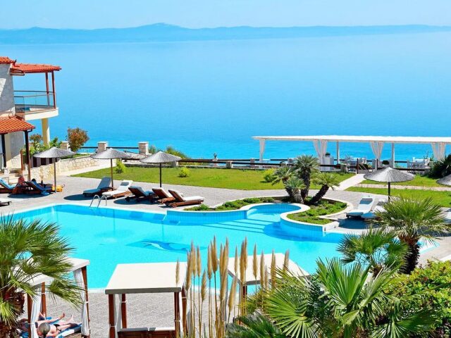 Blue Bay photo 3