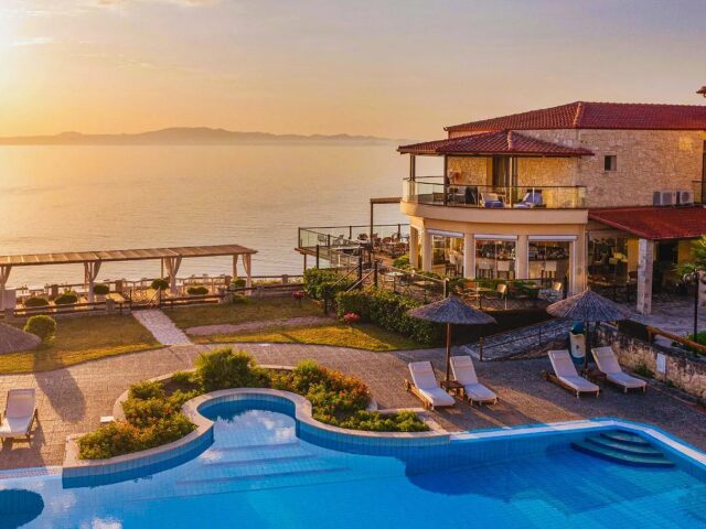 Blue Bay photo 0