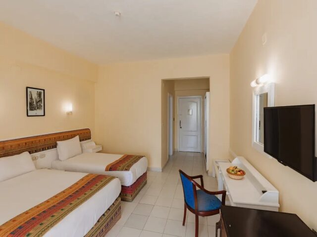 Empire Hotel Hurghada photo 1