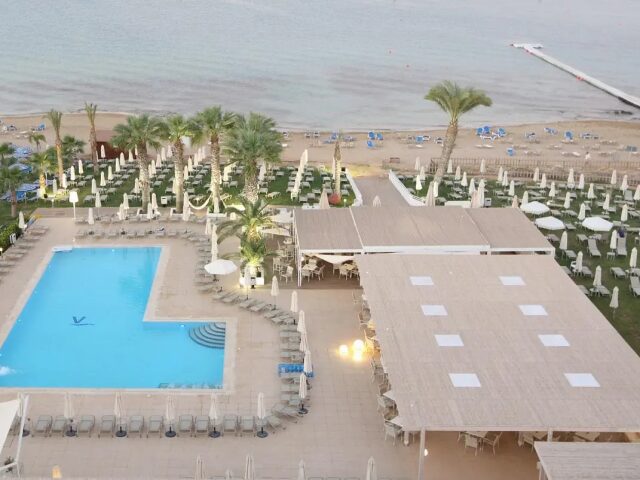 Vrissiana Beach photo 2