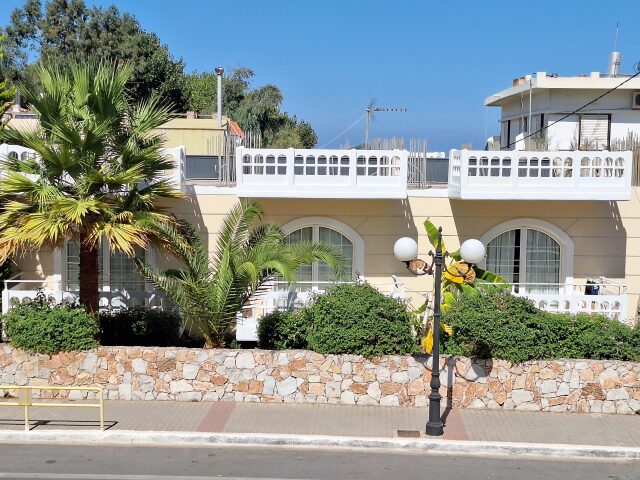 Perla Beach