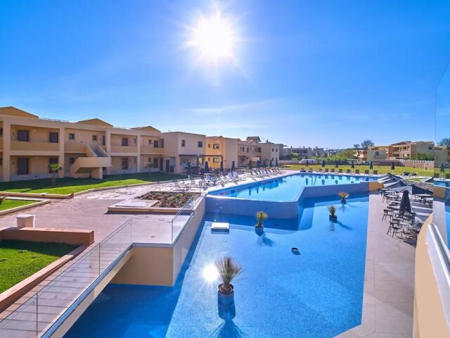 Silver Beach Resort photo 3