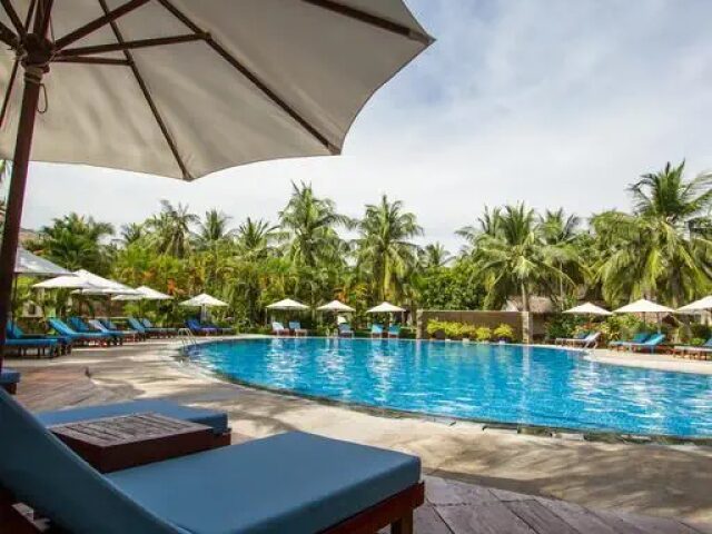 Blue Ocean Resort photo 1