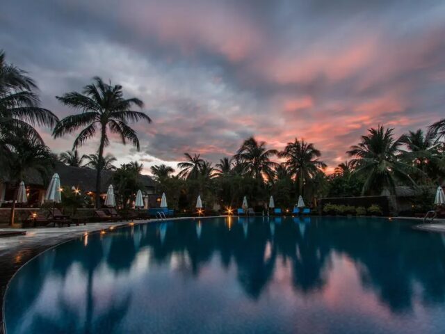 Blue Ocean Resort photo 2