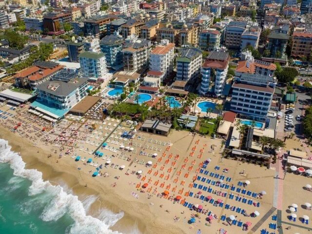 Elysee Beach photo 0