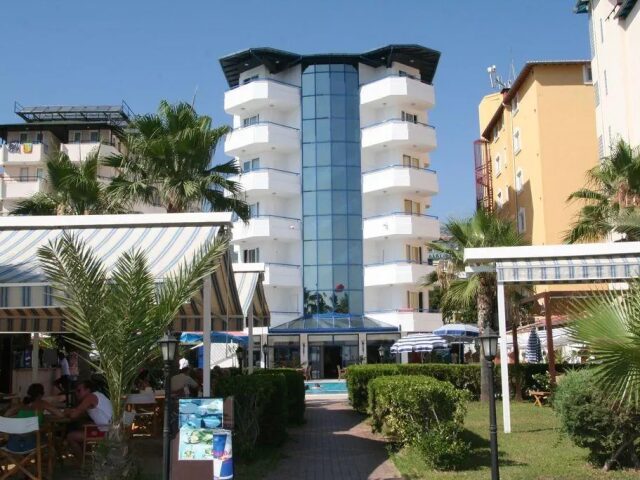 Elysee Beach photo 2