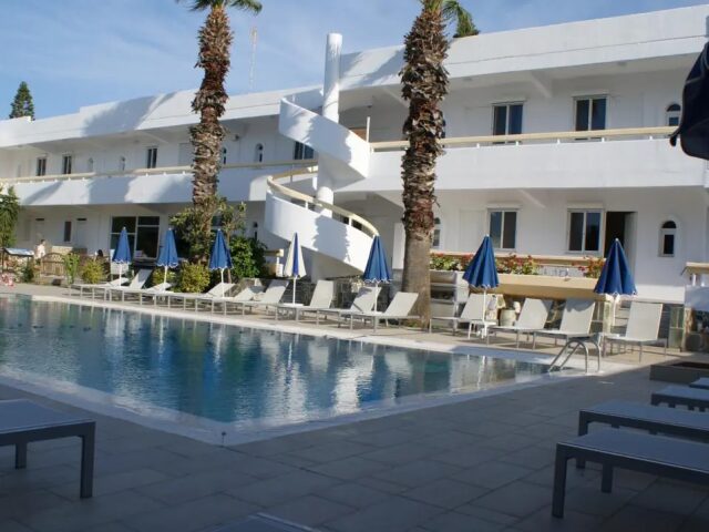 Paleos Apartments photo 2