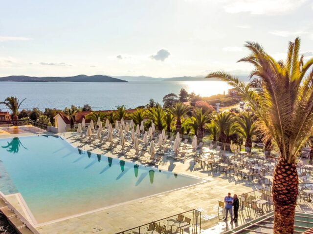 Aristoteles Holiday Resort & SPA