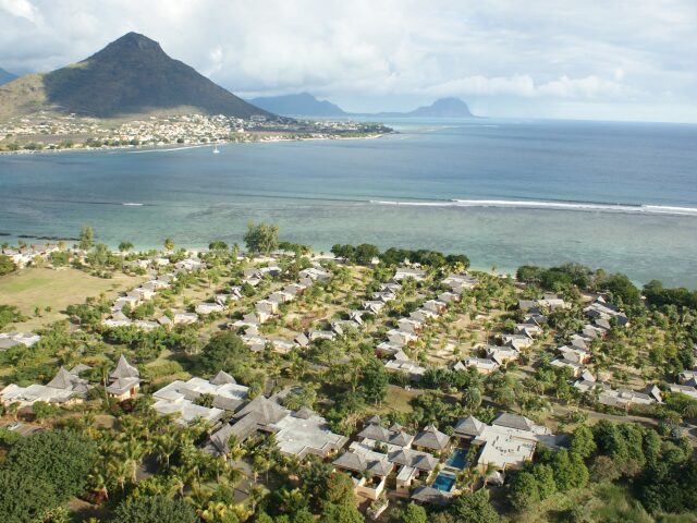 Maradiva Villas Resort