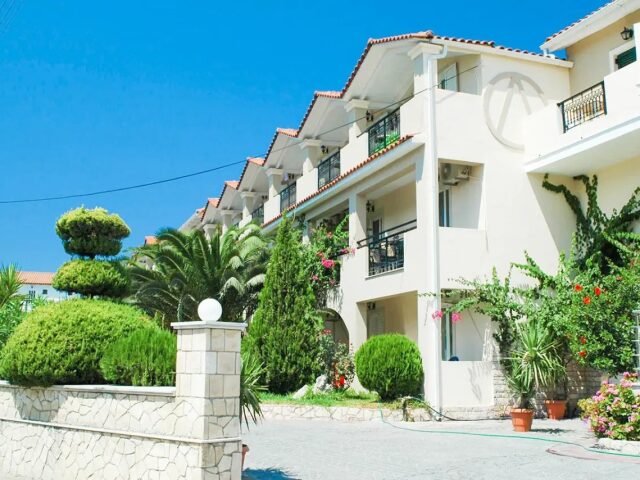 Letsos photo 3