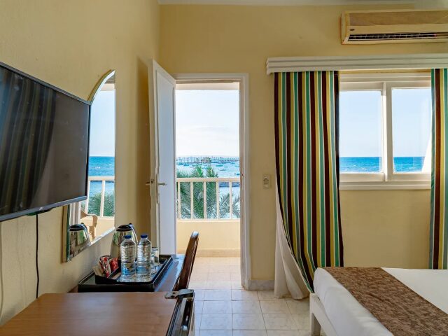 Empire Beach Resort photo 3