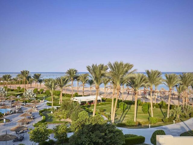 Coral Sea Water World Resort photo 0