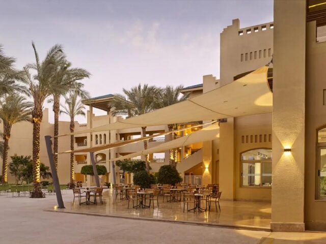 Coral Sea Water World Resort photo 3