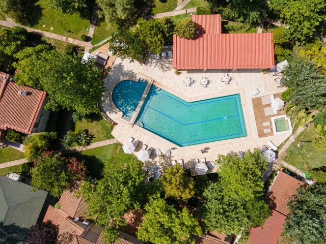 Petrino Suites photo 1